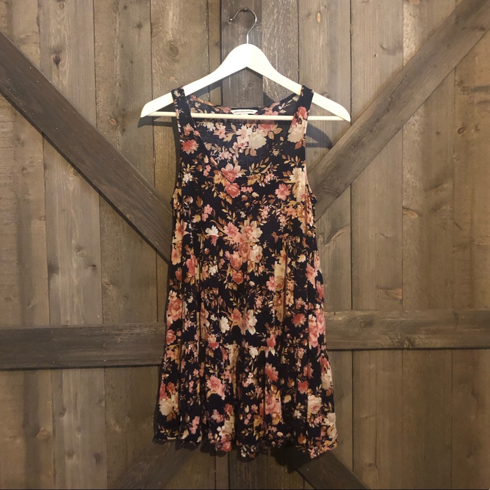 American Eagle Flowy Tunic Floral Tank EUC
